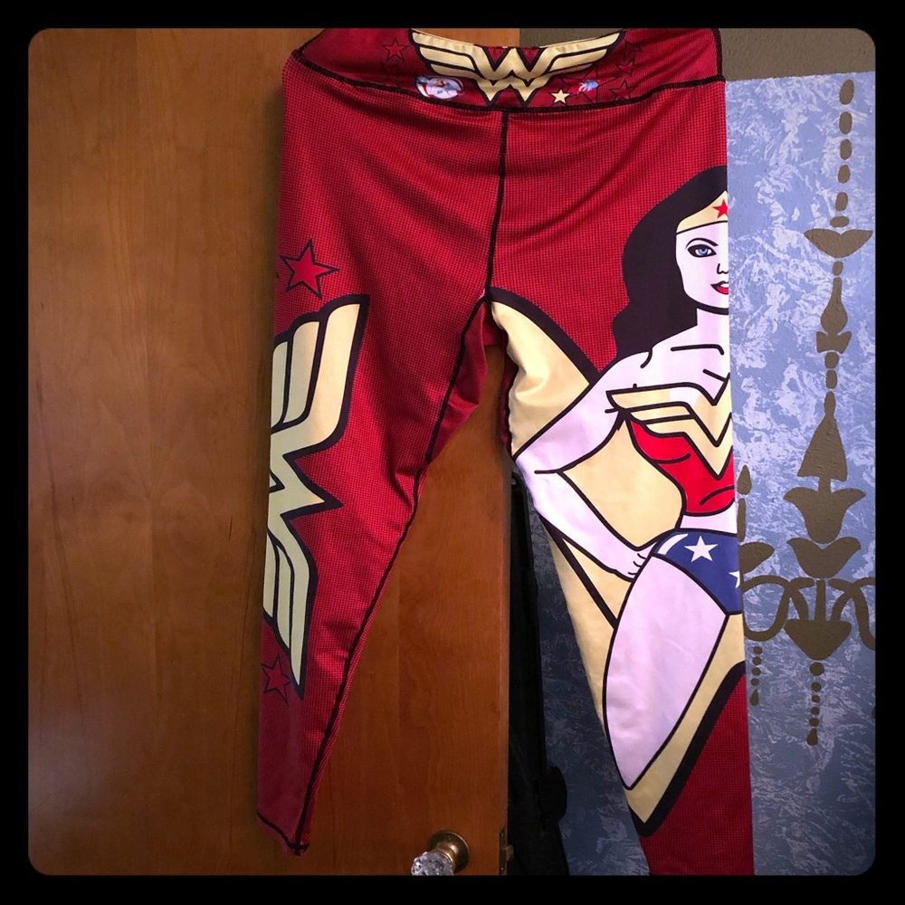 🎈Wonder Woman Lotus Leggings🎈